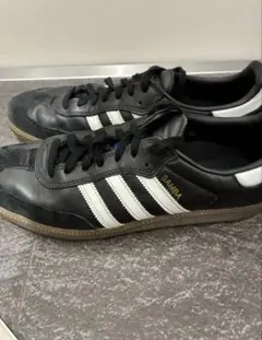 アディダス　サンバ