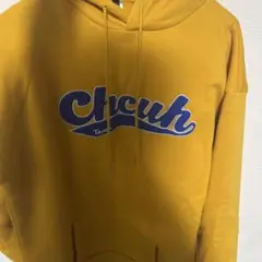 Chcuh ロゴ入り イエロー パーカー