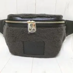 キ*ラ様 美品　ポールスミス グレー レザー ボディバッグ 2025年最新】Paul Smith カラー：グレイ系 ボディバッグ