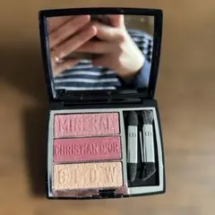 Dior ディオール トリオ ブリック パレット 833 ミネラルローズ
