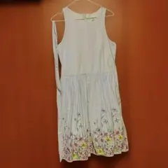 【美品】160Jr GAP ノースリーブ花柄ワンピースのサムネイル