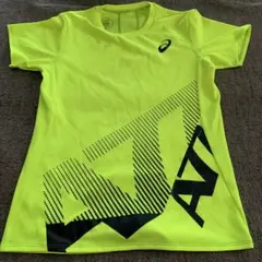 asics 蛍光イエロー シャツ