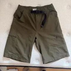 Columbia オリーブ色 ショートパンツ L