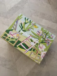 ヴァンクリーフ＆アーペル　空箱　ギフトボックス ミニブーケ