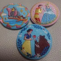 ディズニー刺繍缶バッジAセット(ダンボ白雪姫シンデレラ)バンダイ