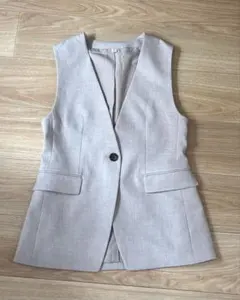 GU ノーカラーベストZ ベージュ Mサイズ