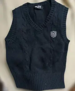 コムサ　黒ニットベスト110男女兼用