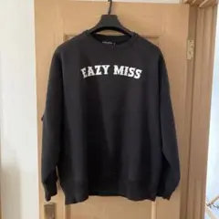 EAZY MISS トレーナー XL