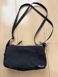 snow peak ブラック サコッシュのサムネイル