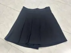 GU 黒 プリーツスカート風パンツ　キュロット　Mサイズ
