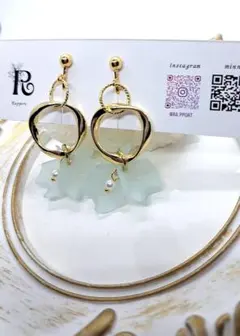 小ぶりでかわいい　コットンパール付　イヤリング　ピアス　ハンドメイド