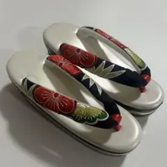 Item thumbnail for item 67141a04-b770-4af5-9171-7fb240a18cc4