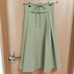 フィント F&A レースアップハイウエストフレアスカート