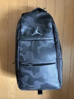 ジョーダン 迷彩 リュックサック