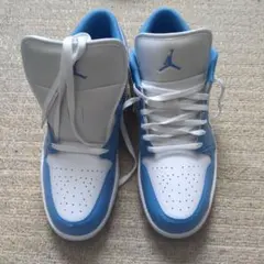 Air Jordan ローカット スニーカー ホワイト/ブルー