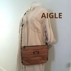 AIGLE 撥水 パディング サコッシュ⚠︎ミニポーチはありません。のサムネイル