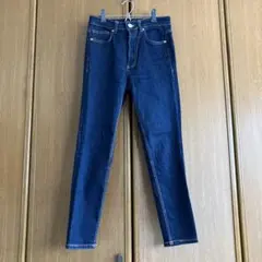 Item thumbnail for item fa8d79b9-9ca7-4294-ab8f-c4d5008efe2f