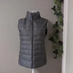 ブラックフライデーSALE・ ユニクロ ウルトラライトダウンベスト　レディースL