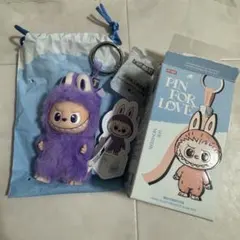 ラブブ イニシャル Tぬいぐるみ アルファベット Labubu 【正規品】