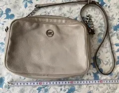 Item thumbnail for item a92e6d5e-57a8-4010-8b77-31a5d0ea854a