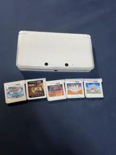 ニンテンドー3DS ホワイト 本体とおまけ3dsソフト5本セット
