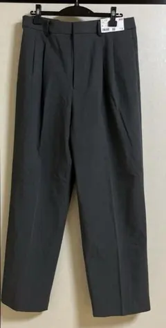 [タグ付き］ユニクロレディース　タックワイドパンツ丈長め　グレー　XL