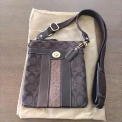 COACH ショルダーバッグ シグネチャー 茶のサムネイル