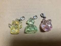 ポケットモンスター キーホルダー ピカチュウ　キレイハナ ピィ