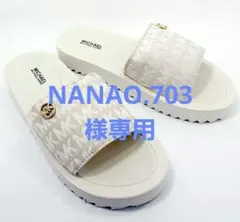 新品マイケル・コース、レディースサンダル23.5cmオートミールのサムネイル