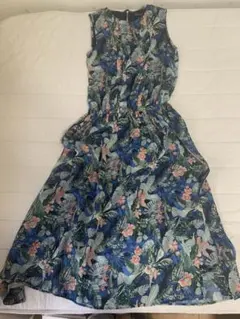 nano universe 花柄 ノースリーブ ひざ丈ワンピース