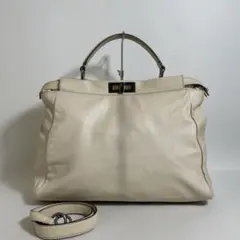 T2814 フェンディ ピーカブー ラージ レザー ハンド・ショルダー T2814 フェンディ ピーカブー ラージ レザー ハンド・ショルダー