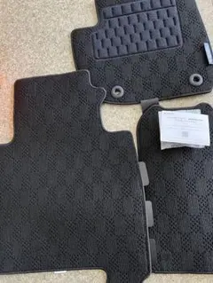 ヴェゼル アクセサリー