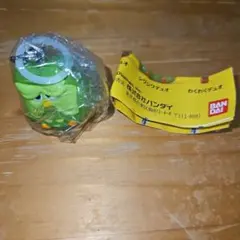 duolingo　デュオリンゴ　ガチャガチャ　めじるしアクセサリー