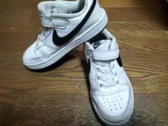 Nike キッズスニーカー ホワイト/ブラック19CM