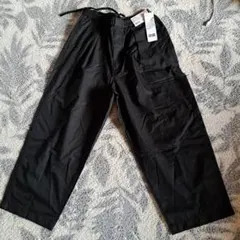 お値下げ中。新品、未使用Uniqlo U ブラック ワークパンツ Mサイズ