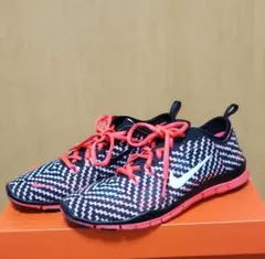 NIKE FREE 5.0 トレーニングシューズ 24.5cmのサムネイル