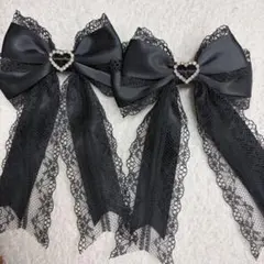ヘアメ　リボン　黒　ヘアピン