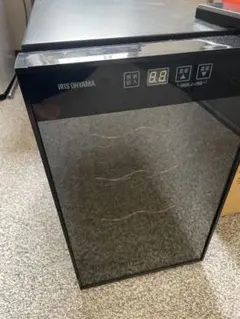 IRIS OHYAMA 冷蔵庫 2022年製 IRIS OHYAMA 冷蔵庫 冷凍庫 133L 一人暮らし 小型 家庭用 二人