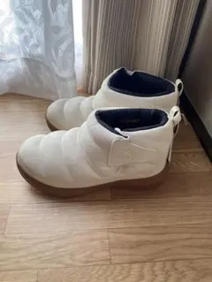 Sサイズ　25年モデル ケベックショート ホワイト 24時間以内発送