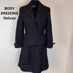 ★BODY DRESSING Deluxe★38★紺スカートスーツ 3つボタン★
