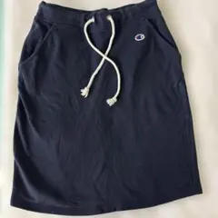 Champion ネイビー タイトスカート Mのサムネイル