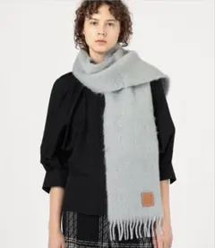 LOEWE　モヘアマフラー