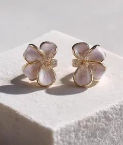 花型ピアス ピンク ゴールド