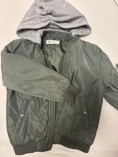 H&M MA-1ジャケット グレーのフード付き 116cm