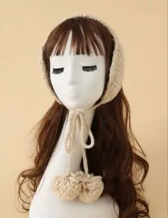 ベージュ イヤーマフ 耳あて ニット ポンポン付き