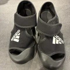adidas キッズ サンダル ブラック