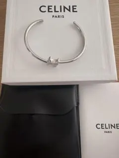 CELINE シルバーバングルのサムネイル