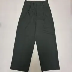 COS プリーツワイドレッグパンツ