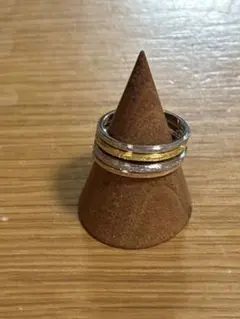 【12月7日までの限定値下げ】2PIECES 星屑の指輪　４本セット