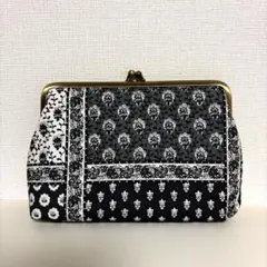 表裏別柄がま口ポーチ　御朱印張ケースに最適